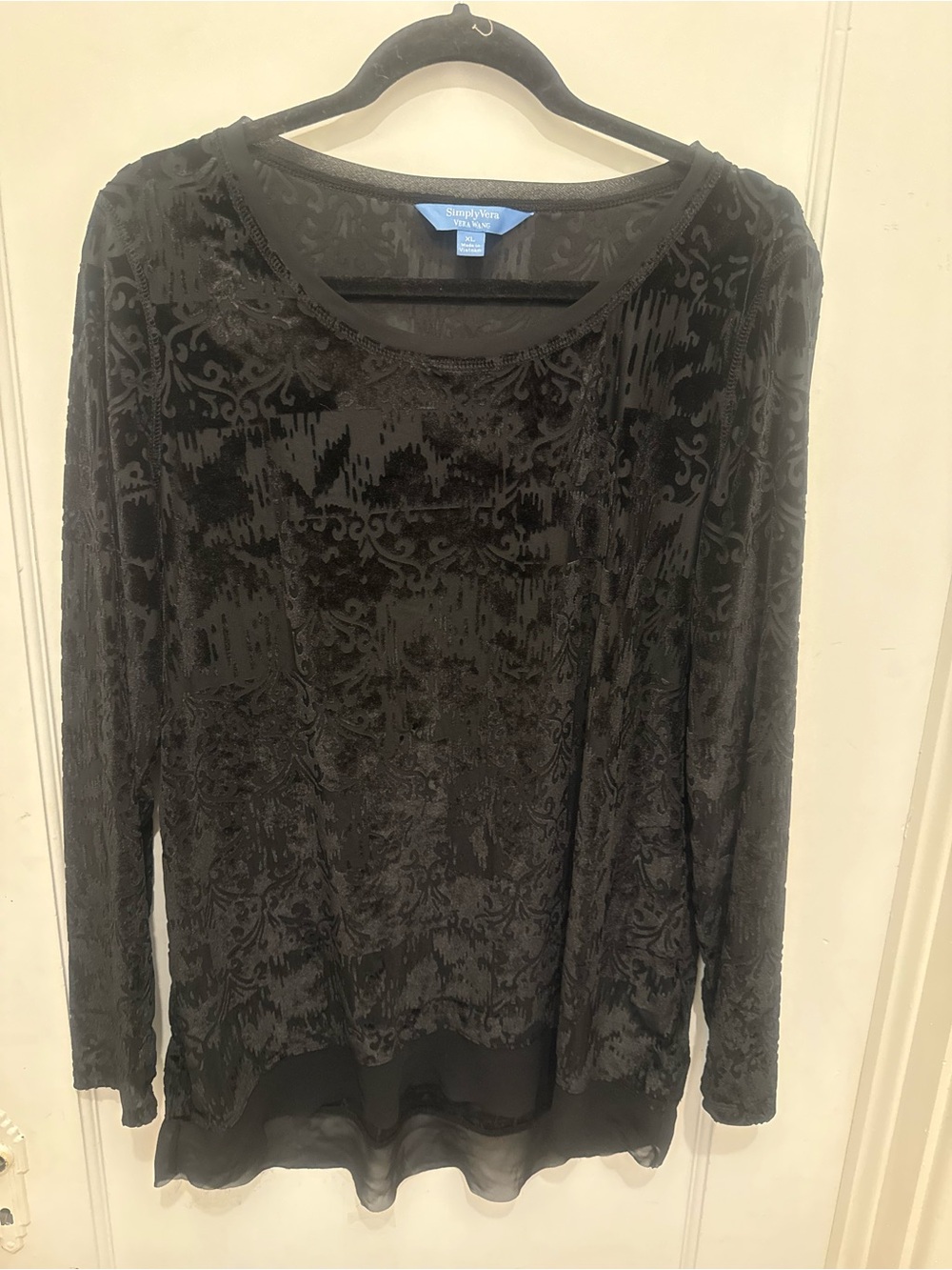 Simply Vera Vera Wang Black Velvet Burnout Top XL Whimsigoth